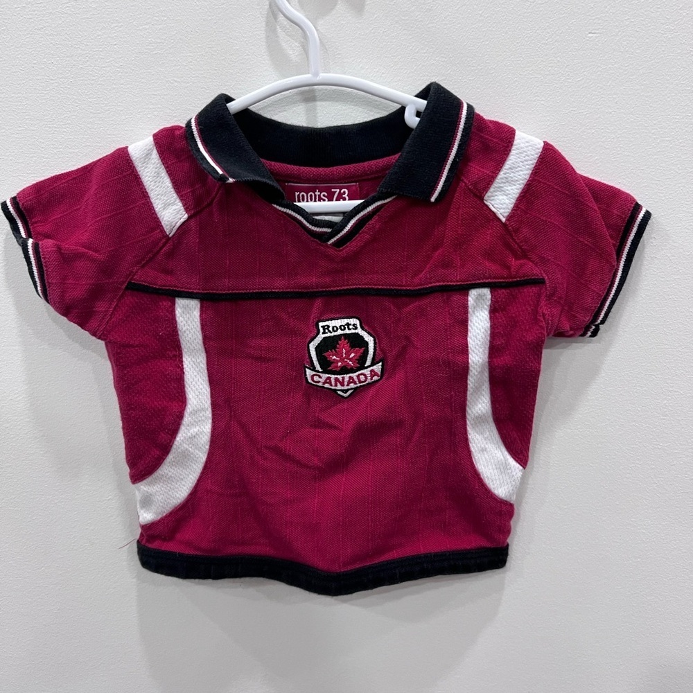 ❤️4/$20 Vintage Roots Kids Red Canada Jersey
